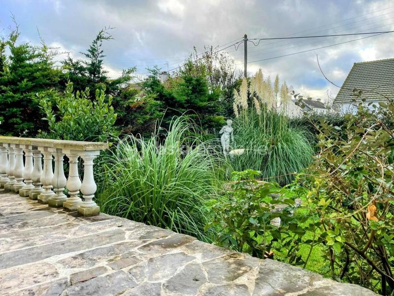 Maison traditionnelle - 170 m² - 7 pièces