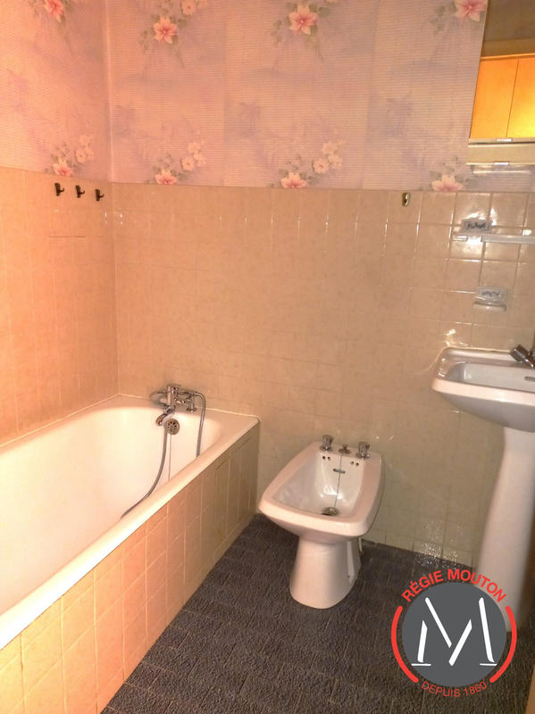 Appartement - 102 m² - 4 pièces