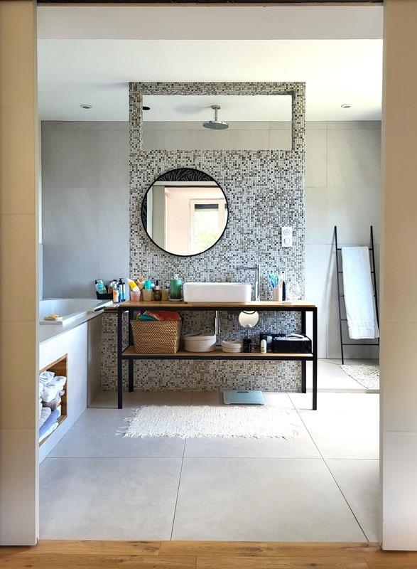 Maison - 203 m² - 7 pièces