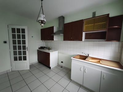 Appartement - 83 m² - 4 pièces