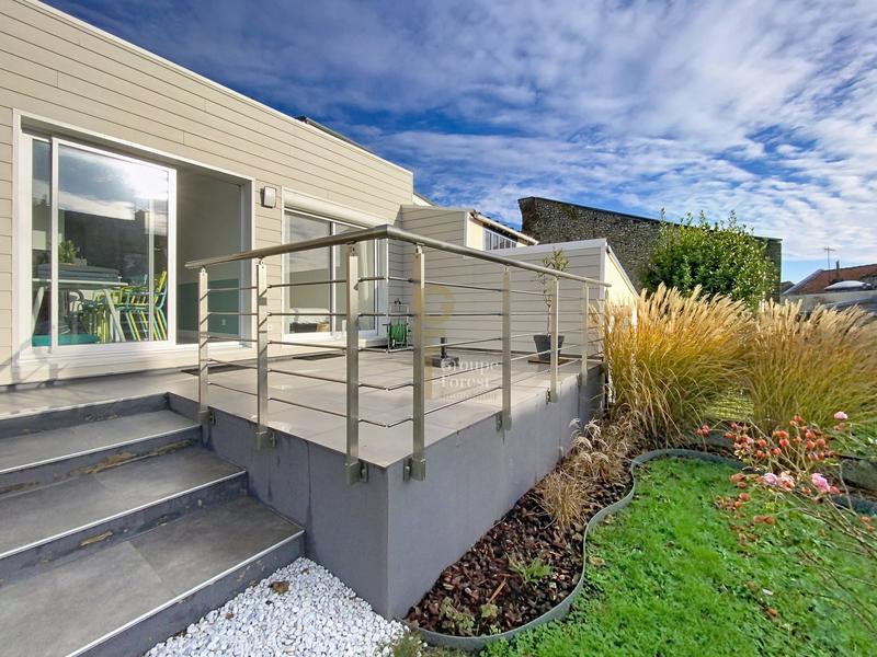 Maison - 91 m² - 4 pièces