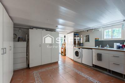 Maison - 166 m² - 6 pièces