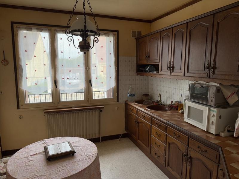 Maison - 90 m² - 5 pièces