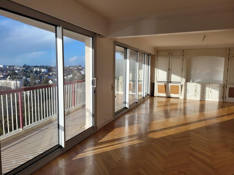 Appartement - 157 m² - 5 pièces