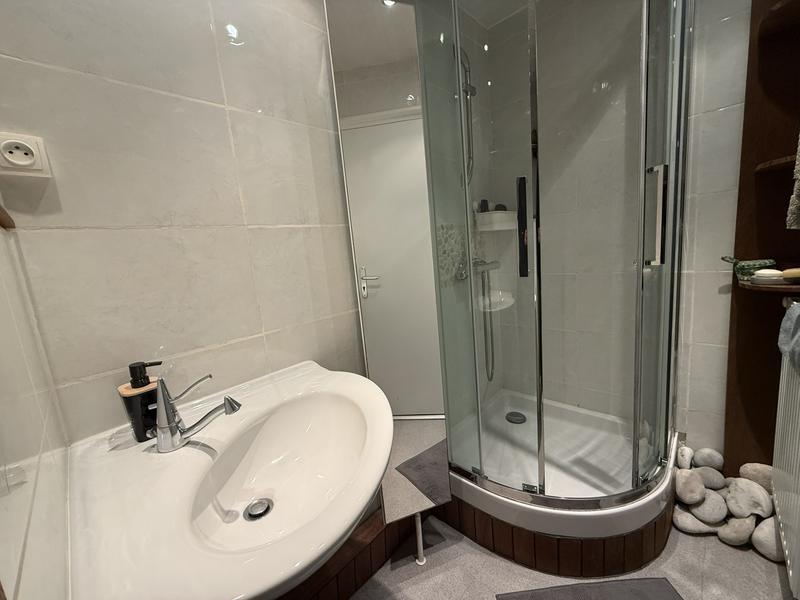 Loft - 80 m² - 3 pièces