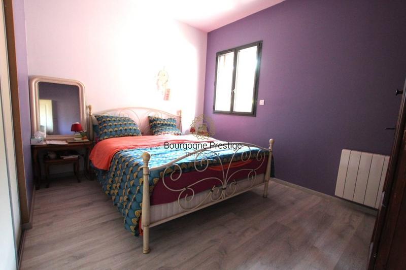 Maison - 181 m² - 6 pièces