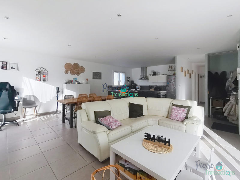 Maison - 100 m² - 5 pièces