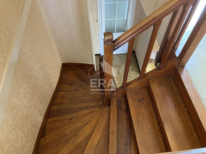 Maison - 87 m² - 5 pièces