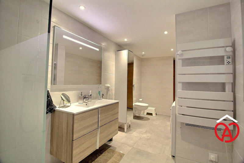 Maison - 140 m² - 4 pièces