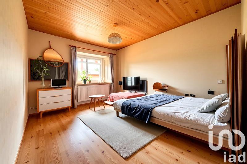 Maison - 90 m² - 4 pièces