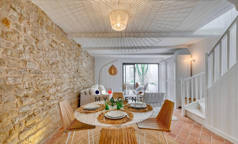 Maison - 89 m² - 3 pièces