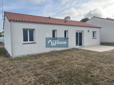 Maison - 80 m² - 4 pièces