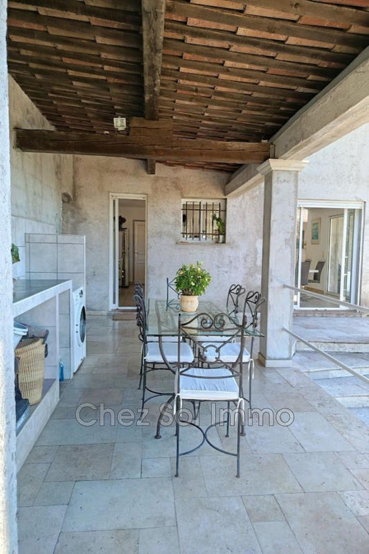 Maison - 160 m² - 5 pièces