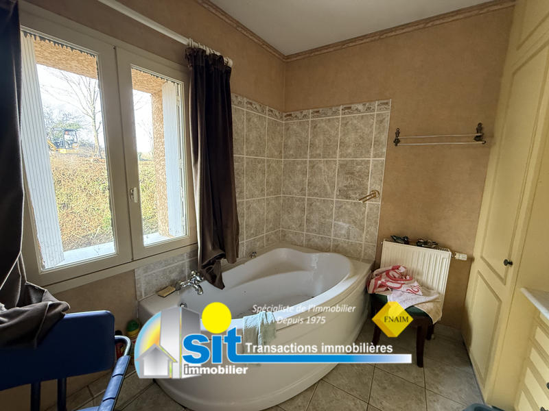 Maison - 265 m² - 8 pièces