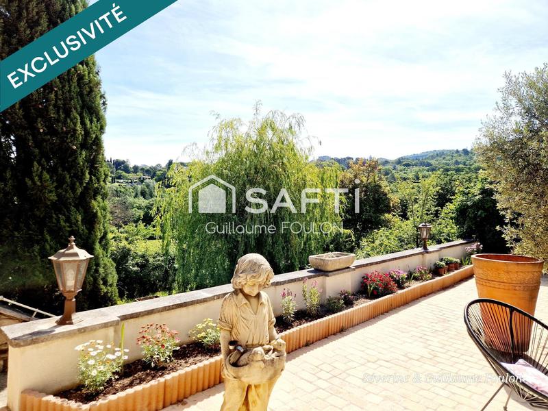 Maison - 141 m² - 7 pièces