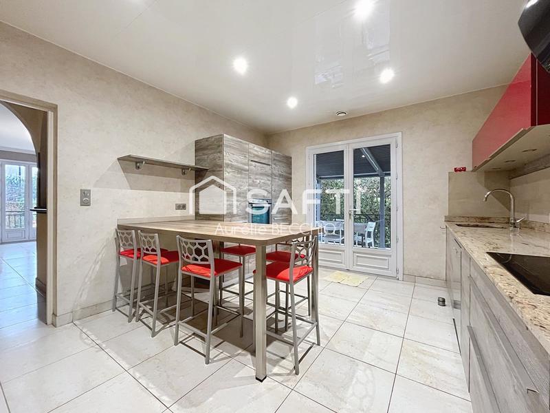 Maison - 120 m² - 5 pièces