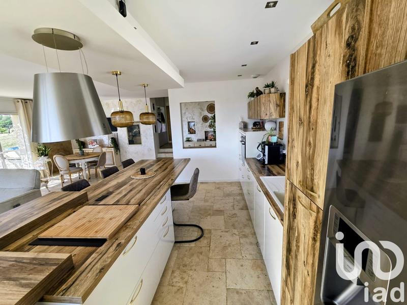 Maison - 123 m² - 4 pièces