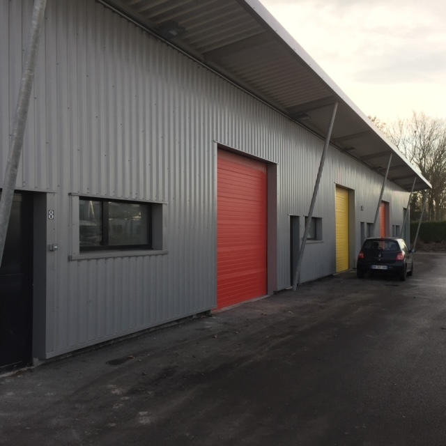 Local d'activités - 90 m²