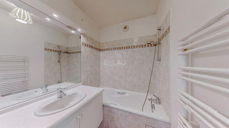 Appartement - 55 m² - 2 pièces