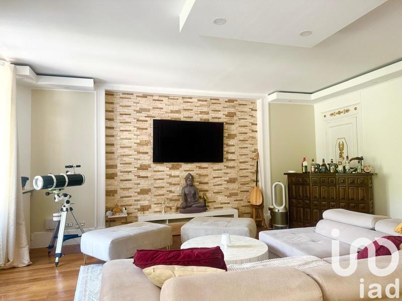 Appartement - 102 m² - 3 pièces