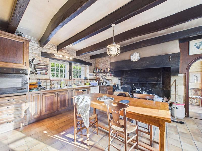 Propriété - 363 m² - 11 pièces