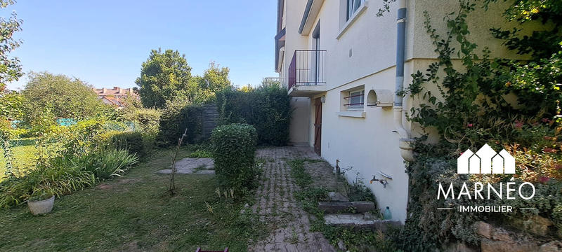 Maison traditionnelle - 97 m² - 5 pièces