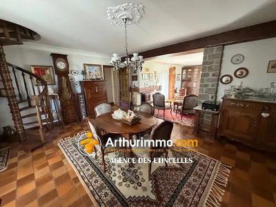 Maison - 150 m² - 6 pièces