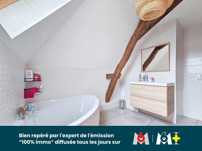 Maison - 180 m² - 8 pièces