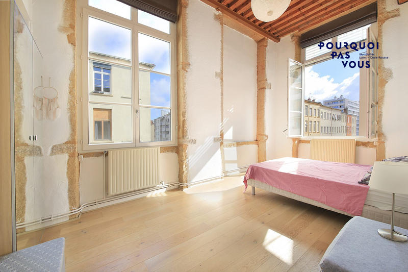 Appartement - 172 m² - 6 pièces