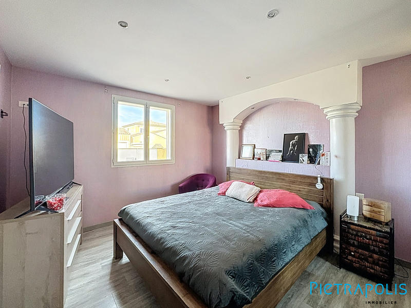 Maison - 140 m² - 5 pièces