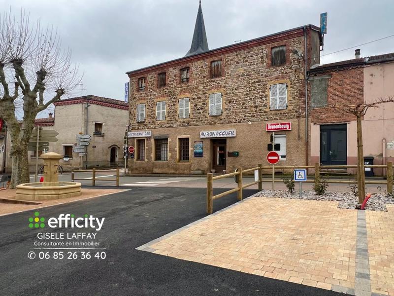 Maison - 324 m² - 10 pièces