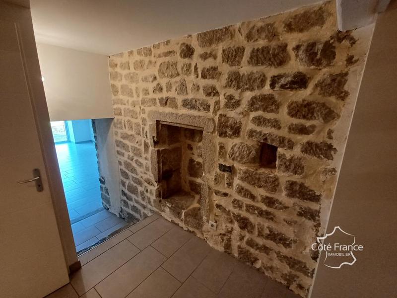 Maison en pierre - 151 m² - 7 pièces