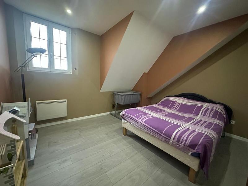 Maison - 95 m² - 3 pièces