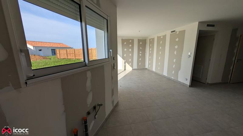 Maison - 92 m² - 4 pièces