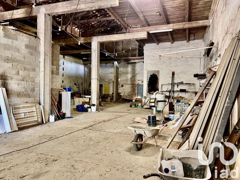 Ferme - 400 m² - 1 pièce