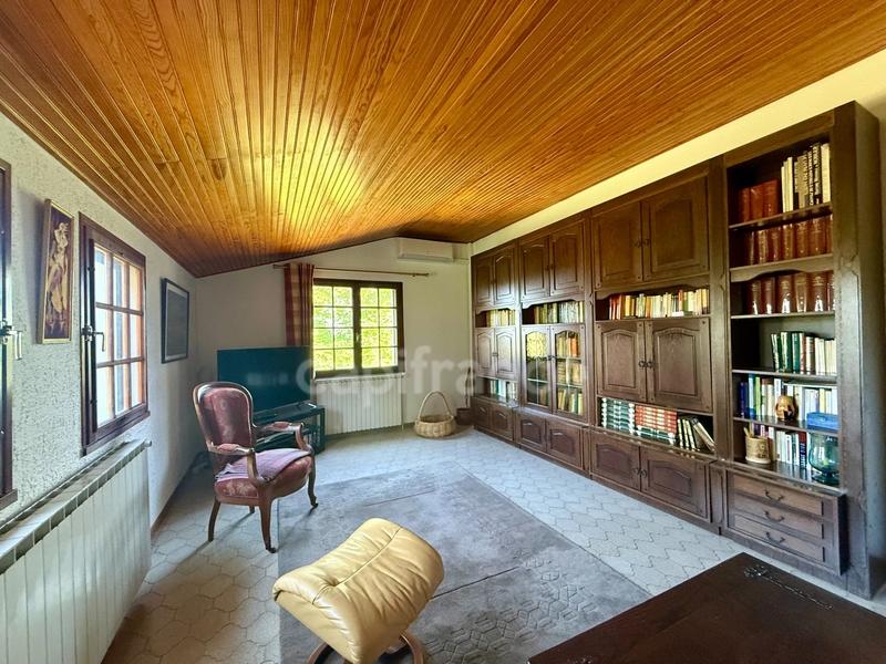 Maison - 127 m² - 7 pièces