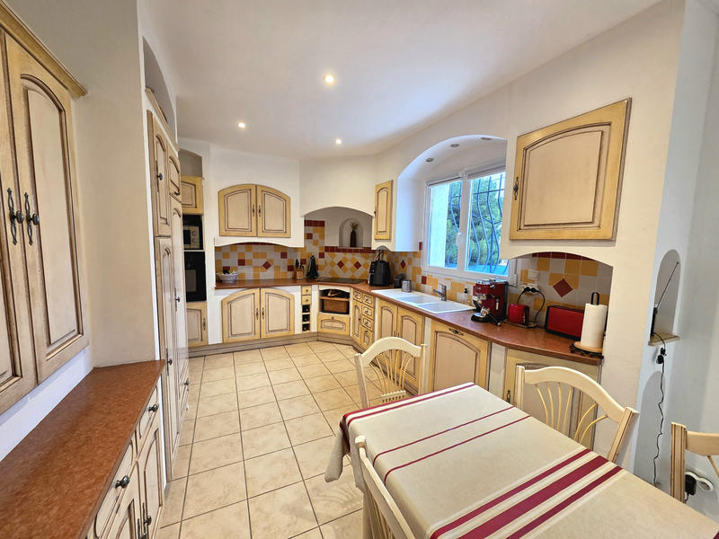 Maison - 135 m² - 5 pièces