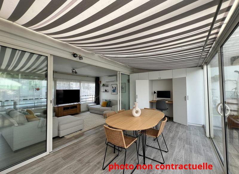 Appartement - 100 m² - 5 pièces