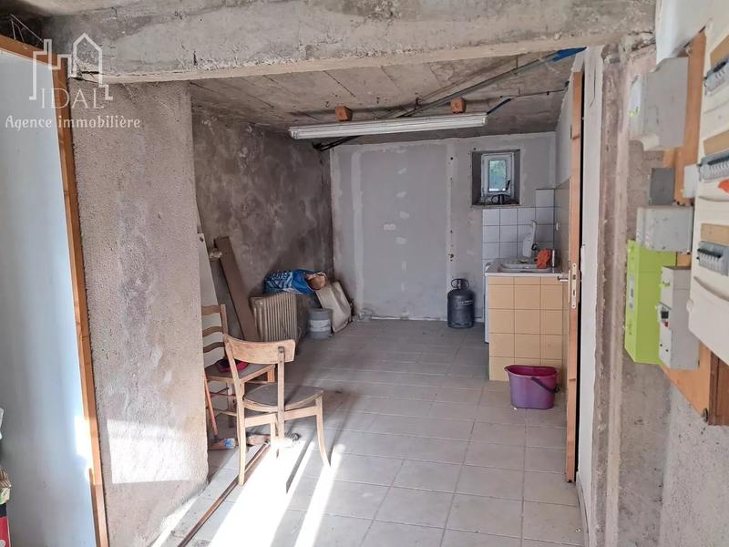 Maison - 226 m² - 12 pièces