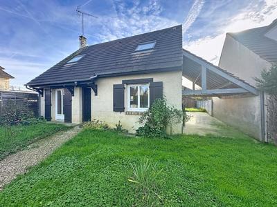 Maison - 90 m² - 6 pièces