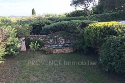 Villa - 300 m² - 8 pièces