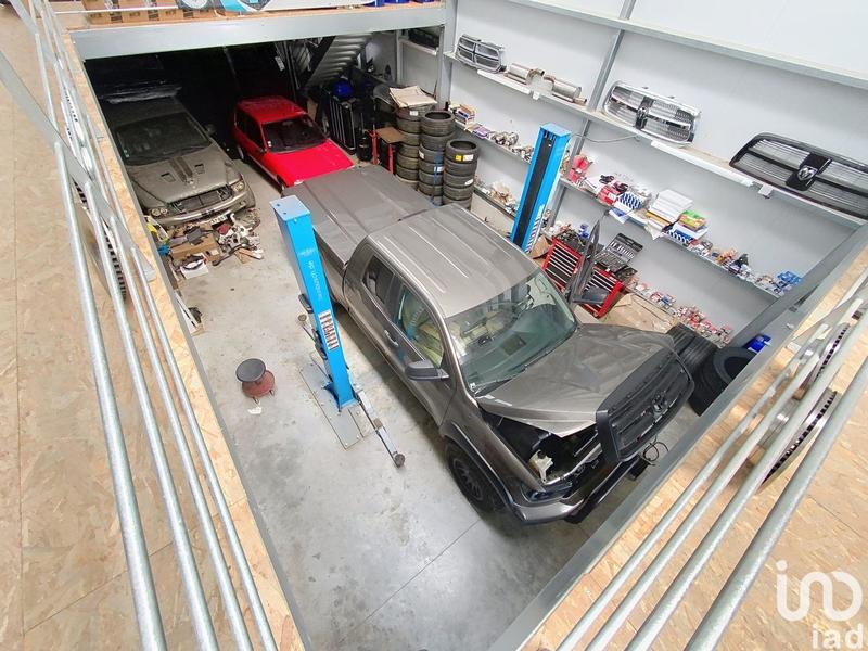 Local commercial - 204 m²