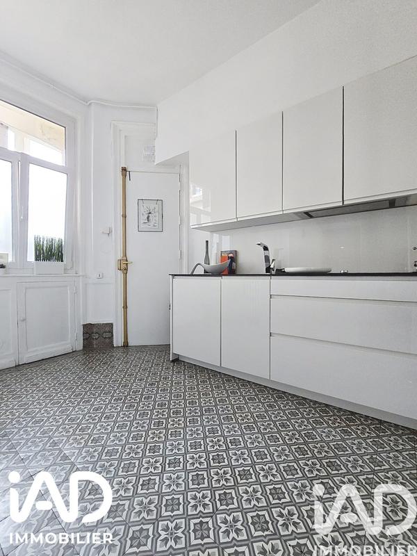 Appartement - 125 m² - 4 pièces