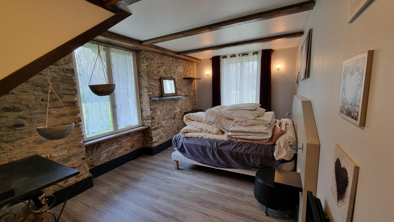 Maison - 262 m² - 6 pièces