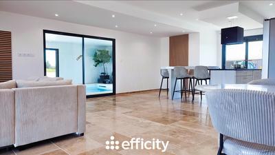 Maison - 140 m² - 5 pièces