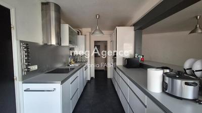 Appartement - 87 m² - 4 pièces