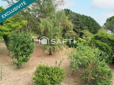 Maison - 235 m² - 7 pièces