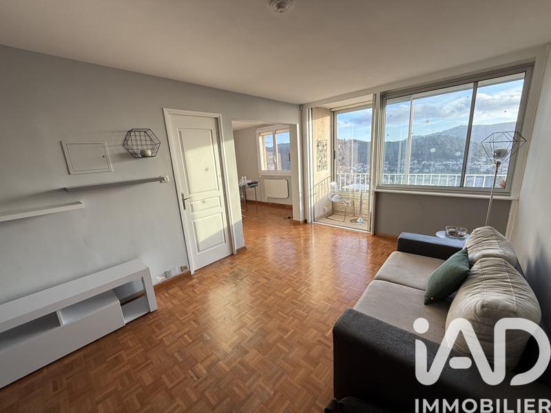 Appartement - 87 m² - 4 pièces