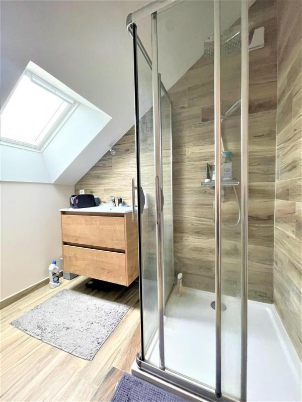 Maison - 143 m² - 7 pièces