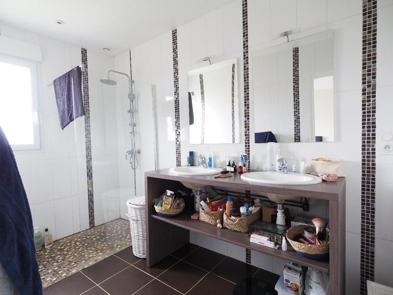 Maison - 136 m² - 5 pièces